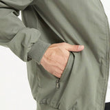 1726130039d588bfd20afcc9cee1b08ba7a3d84933_thumbnail_900x.webp