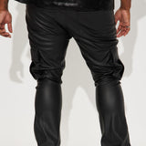 Pantalón Rule Breaker Faux Leather Stacked Skinny Flared - Negro