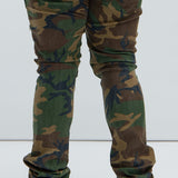 Pantalones entallados a la rodilla con flare en comando - Camuflaje