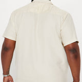 Patrón de medio gancho Camisa de manga corta con botones - Crema