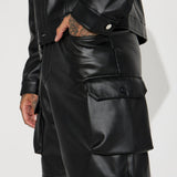 Shorts Stunttin' On These Faux Leather Cargo - Negro