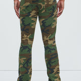 Pantalón Ajustado Y Acampanado Got Something For You - Camuflaje
