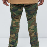 Pantalón Ajustado Y Acampanado Got Something For You - Camuflaje