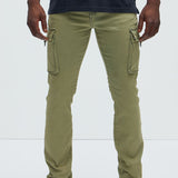 Pantalón We On Cargo Stacked Skinny Zipper Flare - Oliva
