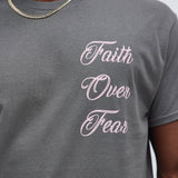 Camisa De Manga Corta Faith Over Fear - Carbón