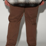 Pantalones entallados Mac Slim con abertura en el dobladillo - Marrón
