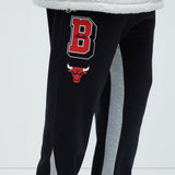 Pantalón Deportivo Bulls Backboard Skinny Flare - Negro Rojo