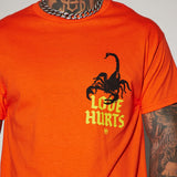 Camisa De Manga Corta Love Hurts Sometimes - Naranja