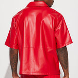 Abotonado Slam Dunk Faux Leather Short Sleeve - Rojo