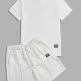 Manfinity Hypemode Hombres con parche de letra Camiseta & de cintura con cordon Shorts deportivos