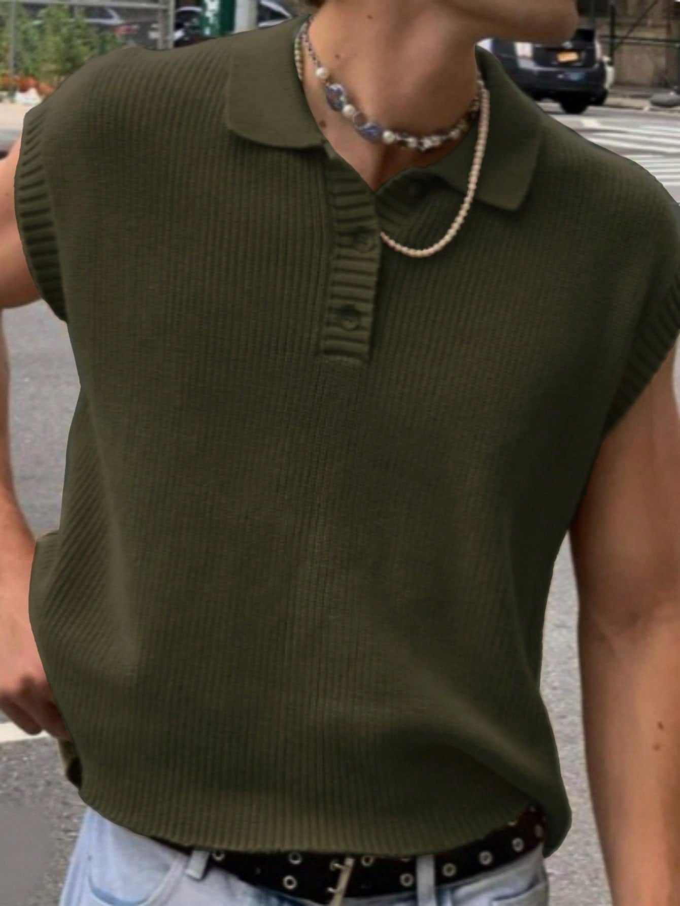 16850959111733f74eb358f80ee25592fc41b038bd.jpg
