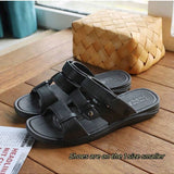 Sandalias De Dos Usos Para Hombre De Playa De Verano De Plastico De Pvc De Nuevo Estilo Con Suela De Goma Suave Antideslizante, Transpirables, Resistentes Al Desgaste, Perfectas Para Conducir Y Ducharse