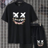 2 Piezas / Set Hombres Estampado De Expresion Facial Divertido Camiseta De Manga Corta Y Pantalones Cortos