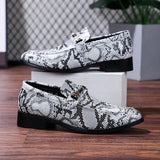 Zapatos De Hombre Tipo Mocasines De Una Correa Con Estampado De Piel De Serpiente Falsa Y Detalles De Hebilla De Metal, Zapatillas De Punta Para Ocasiones Casuales/bodas/fiestas