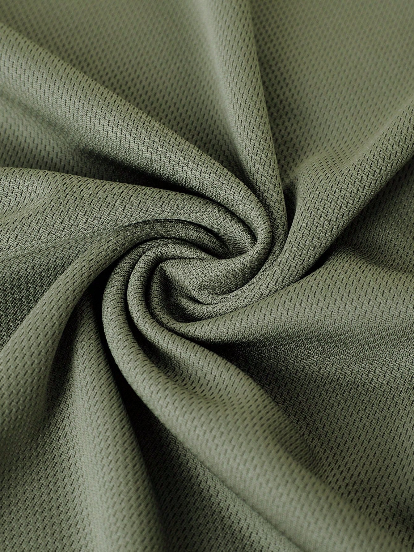 17109360799488bc33d8a3f6535326a54e8411ff05.jpg