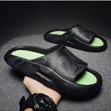 NEW Sandalias de playa para hombre al aire libre 2024 Nuevas pantuflas de verano con personalidad antideslizantes y resistentes al desgaste con una linea para deslizar los pies