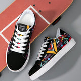 Hombres Zapatos casuales para skateboard comodos de lona con cordones, diseno de graffiti colorido y moderno