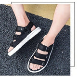 NEW Sandalias de verano de ultima moda, transpirables y ligeras, resistentes al desgaste, sandalias de playa para hombres con pie grande, zapatos casuales y exteriores de estilo simple y versatil.