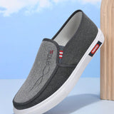 NEW Zapatos de lona slip-on para hombre con suela exterior suave inyectada, casuales, transpirables y comodos, con parches de empalme bordado de hilo