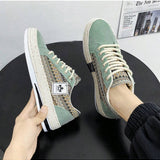 17119346717708a1a2cc7427b63ca330fbdf5f12cb_square_thumbnail_900x.webp