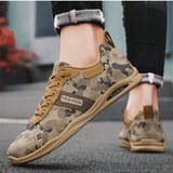 Zapatos deportivos para hombre con diseno de camuflaje, estilo slip-on, zapatos de skateboard bajos con cordones, zapatos casuales retro y desgastados, deportivos, ligeros y antideslizantes