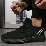Zapatos deportivos casuales para hombres nuevos de 2024, simples, ligeros y transpirables, ideales para correr