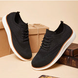 Zapatos casuales tipo slip-on super ligeros de talla grande para hombre, zapatillas comerciales transpirables y versatiles, mocasines y zapatillas deportivas