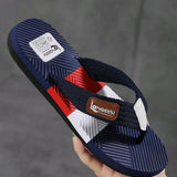 NEW Sandalias deportivas para hombre, chanclas de moda para hombres de playa con clip en los dedos, zapatillas ligeras de artesania antideslizantes para exteriores de unicolor, zapatos casuales para el verano