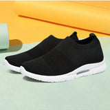 NEW Zapatos deportivos minimalistas para hombre, zapatos deportivos ligeros y comodos para caminar al aire libre, zapatillas sin tira en blanco y negro