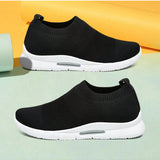 NEW Zapatos deportivos minimalistas para hombre, zapatos deportivos ligeros y comodos para caminar al aire libre, zapatillas sin tira en blanco y negro