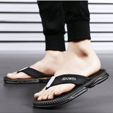 NEW Sandalias de verano para hombre para exteriores, suaves, comodas y antideslizantes para la playa.