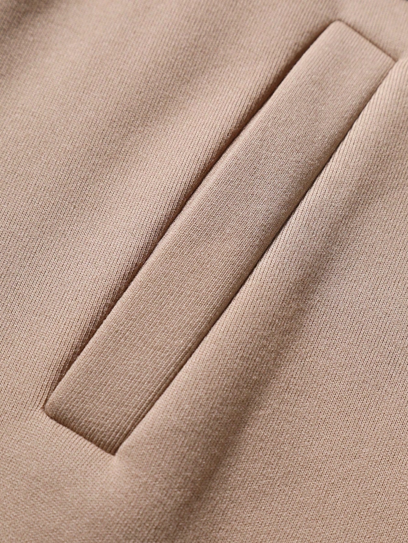1713949312a5c3bb259f87e44bb85976d24092a57e.jpg