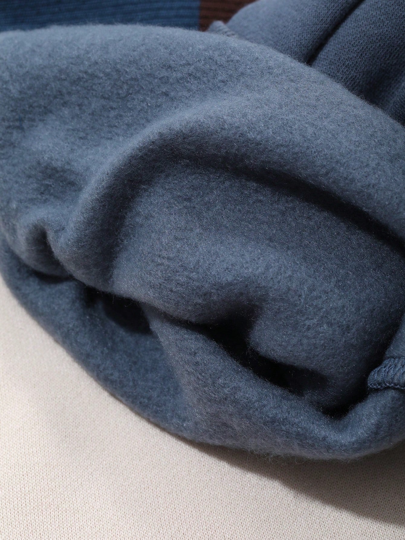 1726644357b85c9f31f593f27698f1e2c6d231c7a8.jpg