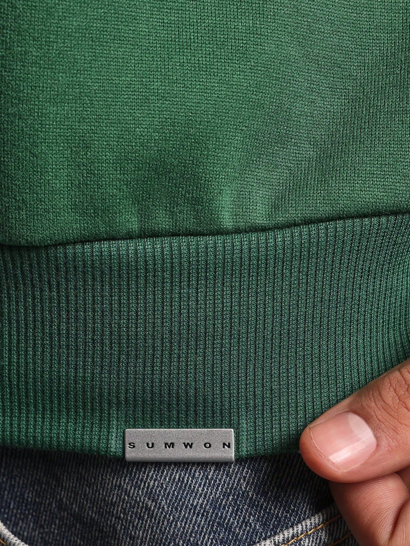 1734316044409535e908df038c096b52e9554838b3.jpg