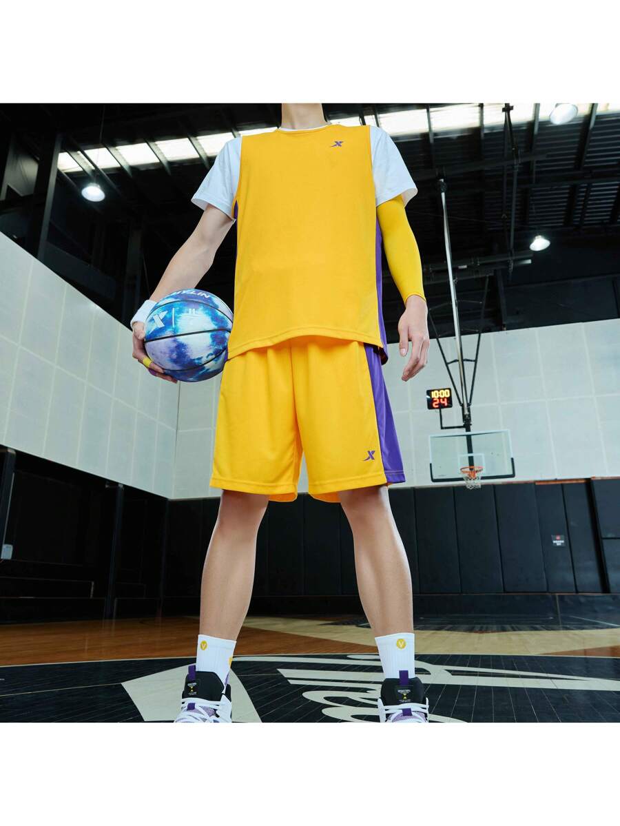 17439451358bfd1b17c5d470636d1c4ca7d93c66ab_square_thumbnail_900x.webp
