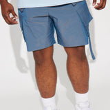 Pantalones cortos de carga iridiscentes y tormentosos - azul